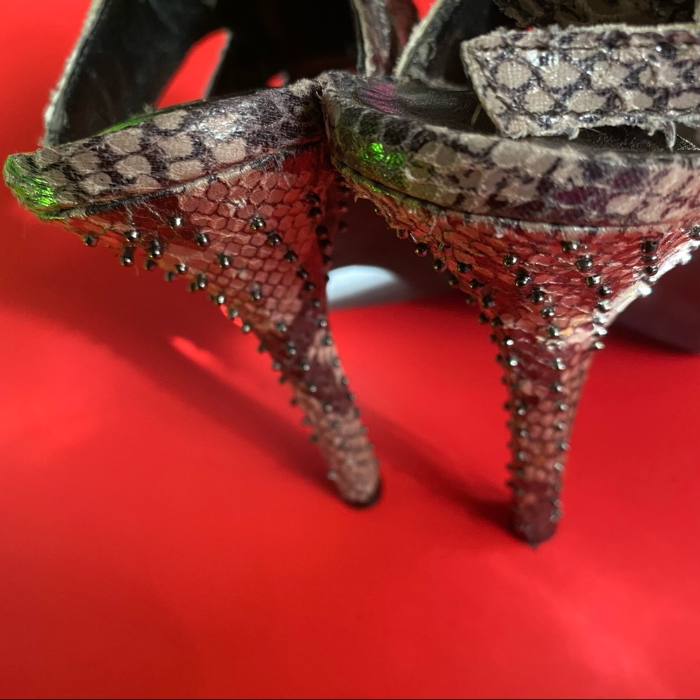 Naughty Monkey heels - Picture 5 of 7